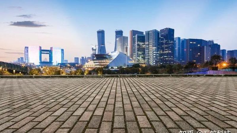 建筑资质代办与自办：选择之道，合规为先